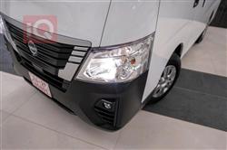 نيسان اورفان